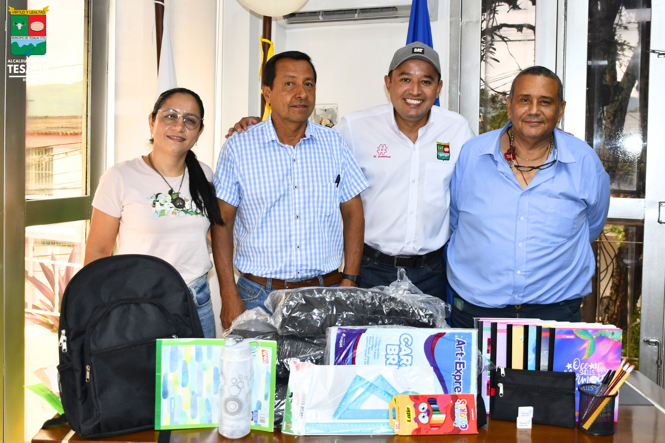 Noticia - 🎒📚 ENTREGA DE KITS ESCOLARES A RECTORES DE INSTITUCIONES EDUCATIVAS EN EL MARCO DEL CONVENIO INTERADMINISTRATIVO 551 DE 2025 🤝✨